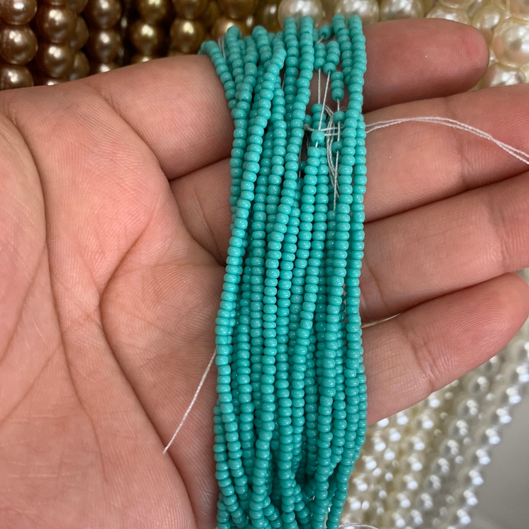 Chaquira calibrada azul turquesa