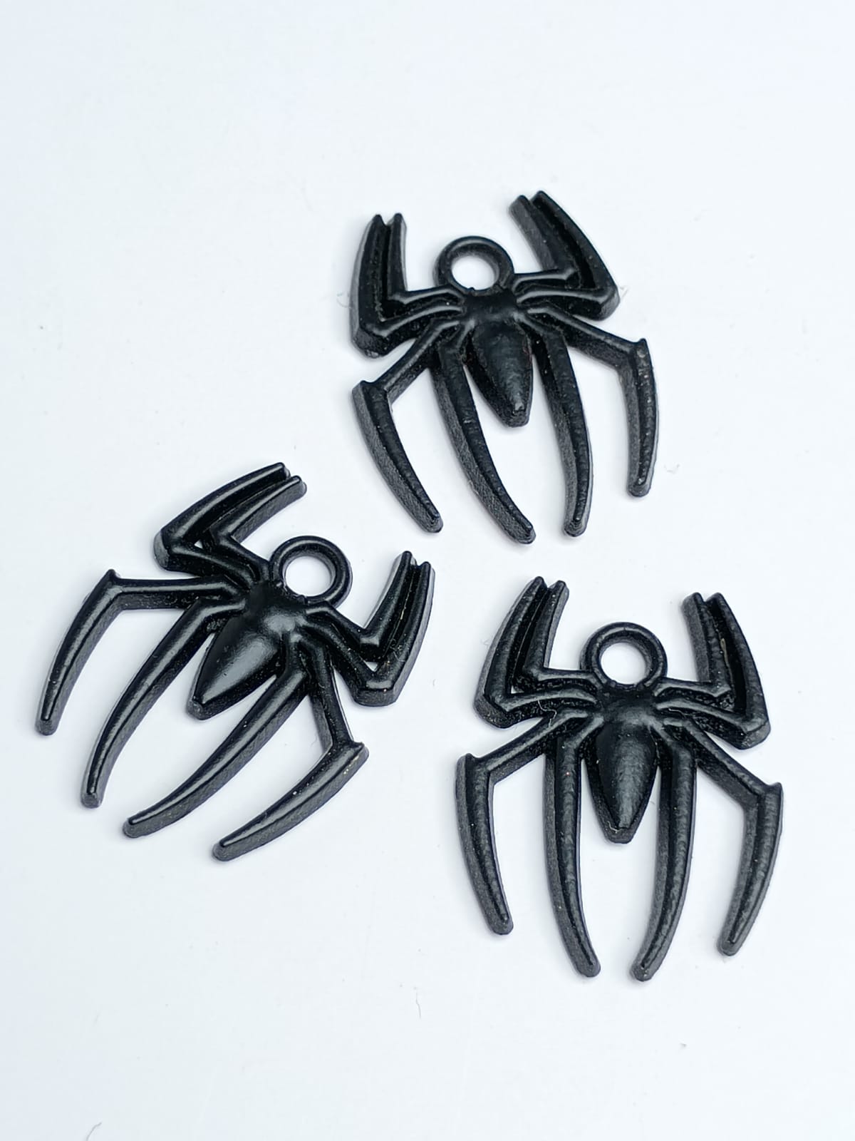 DIJE ARAÑA SPIDERMAN