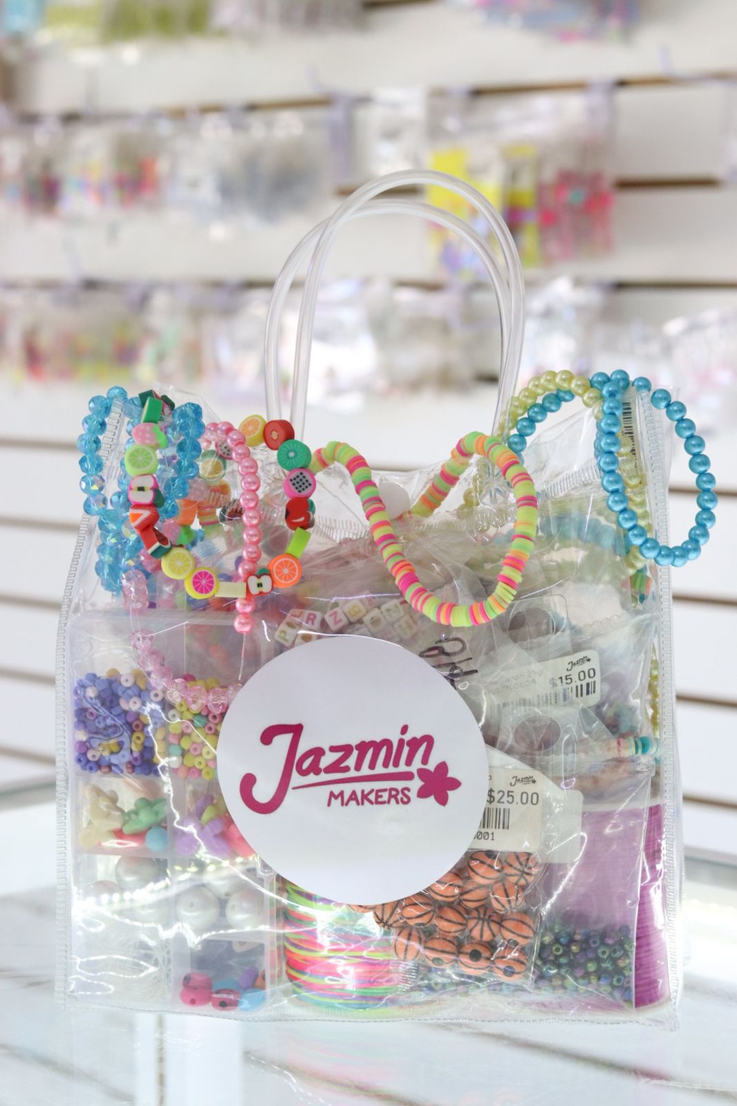 BOLSA CON MATERIAL DE BISUTERIA