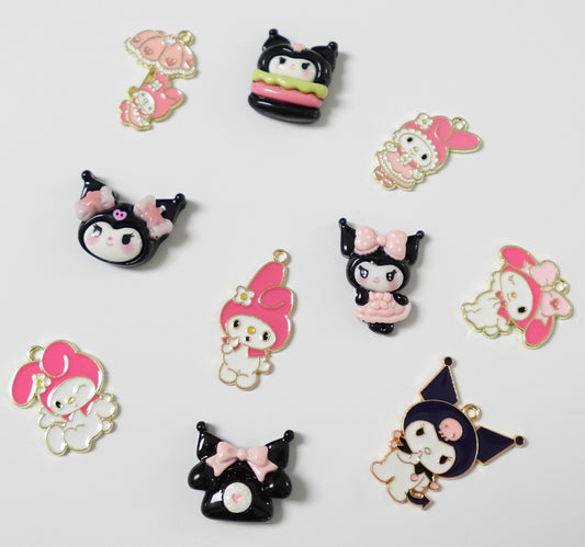 PAQUETE DIJES MY MELODY Y KUROMI