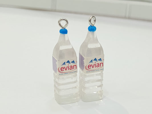 DIJE BOTELLA DE AGUA