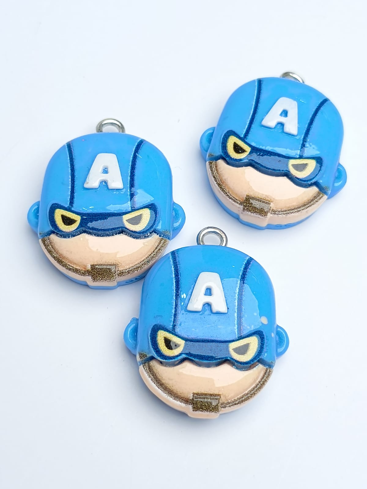 DIJE CARA CAPITAN AMERICA