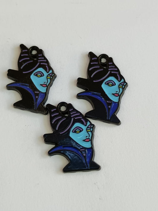 DIJE MALEFICA ESMALTADO